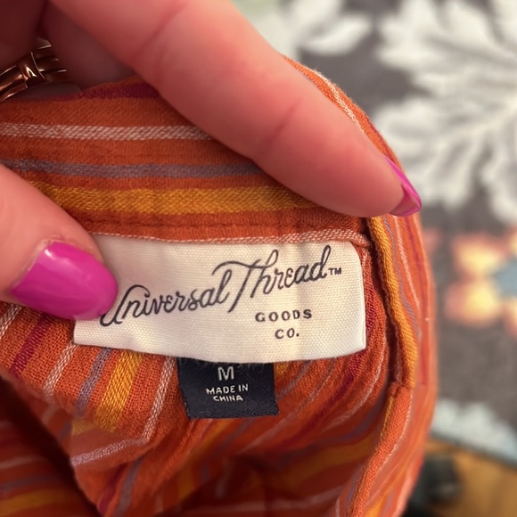 Universal Thread Striped Tank - Picture 3 of 3